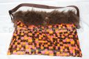 sac de transport pour petits chiens fourrure et tissu impermeable orange noir et rose